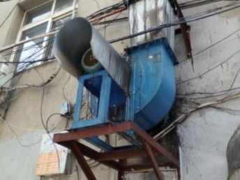 重慶四公里地區空調維修清洗與飯店煙道定制安裝指南